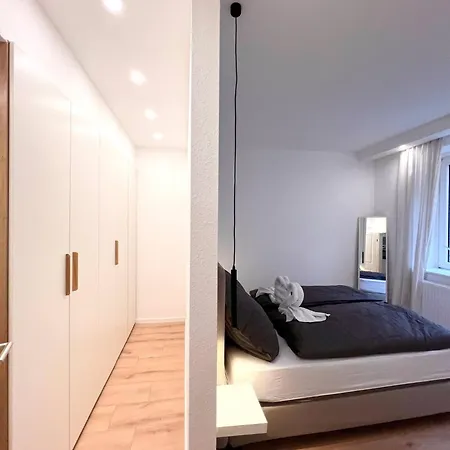 New! Modern Appartement Düsseldorf