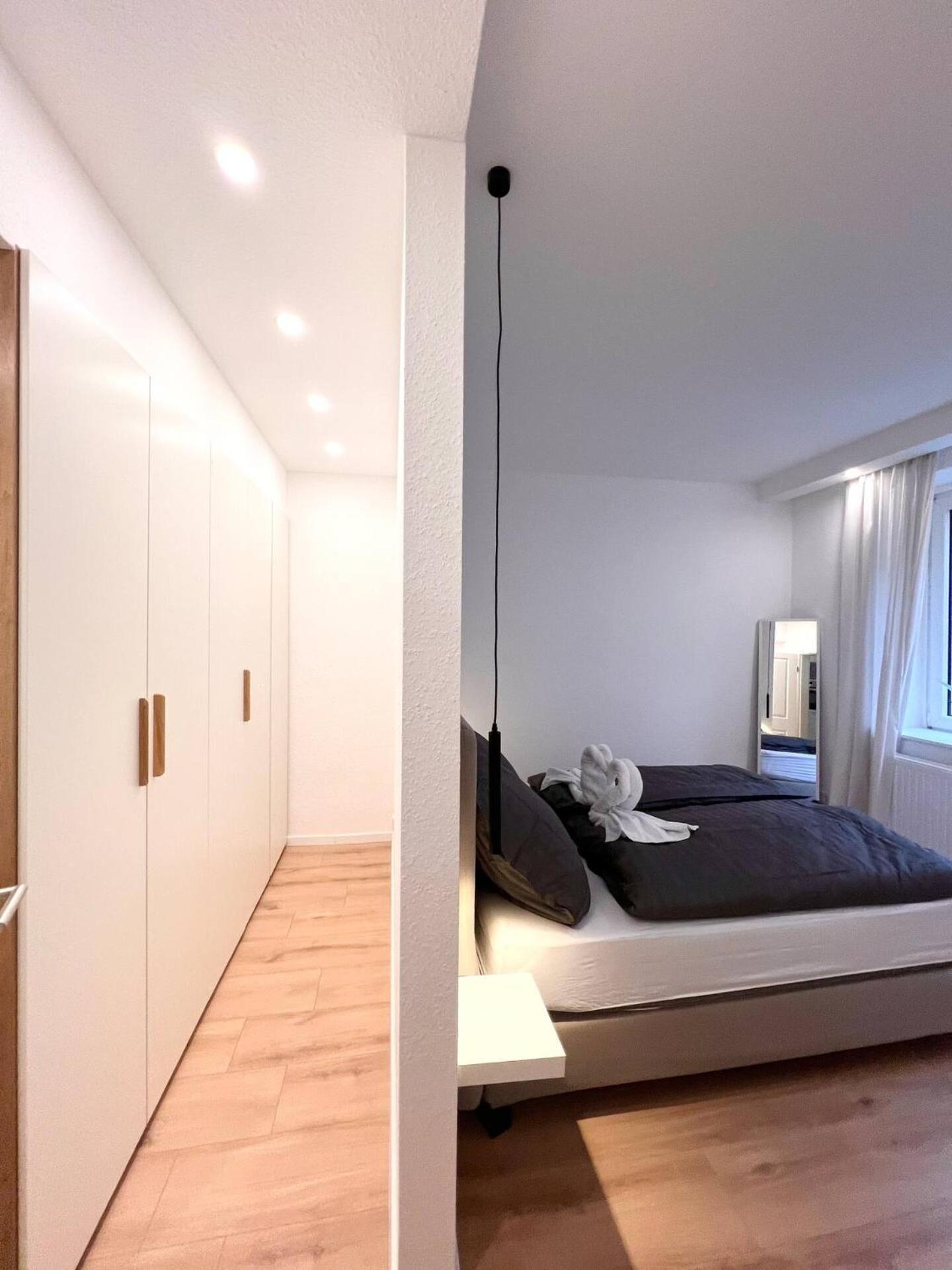 New! Modern Apartment Düsseldorf